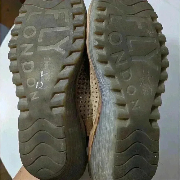 Fly London Leather Shoes - Picture 5 of 6